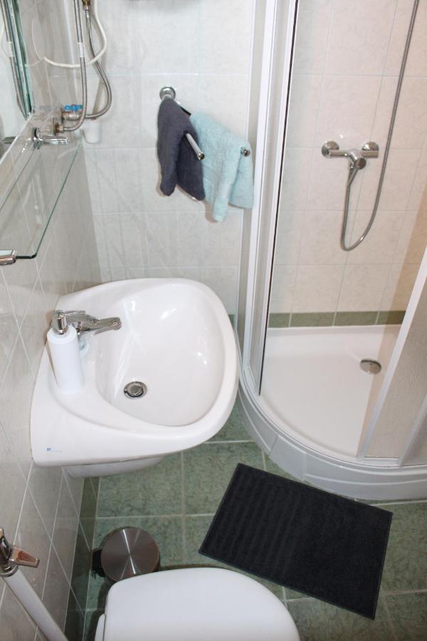 Alsóörs Lizi Apartman מראה חיצוני תמונה