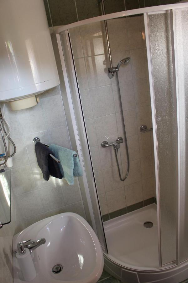 Alsóörs Lizi Apartman מראה חיצוני תמונה
