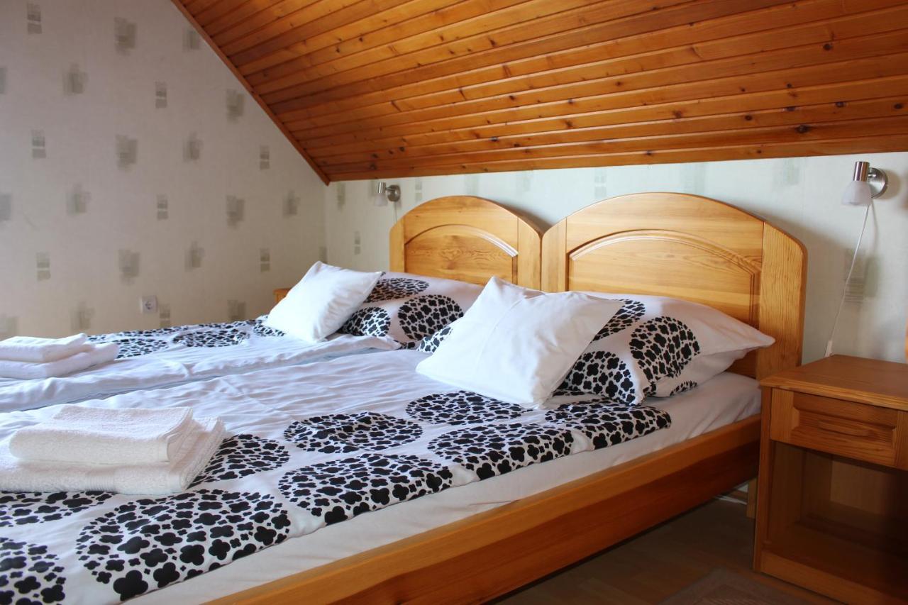 Alsóörs Lizi Apartman מראה חיצוני תמונה